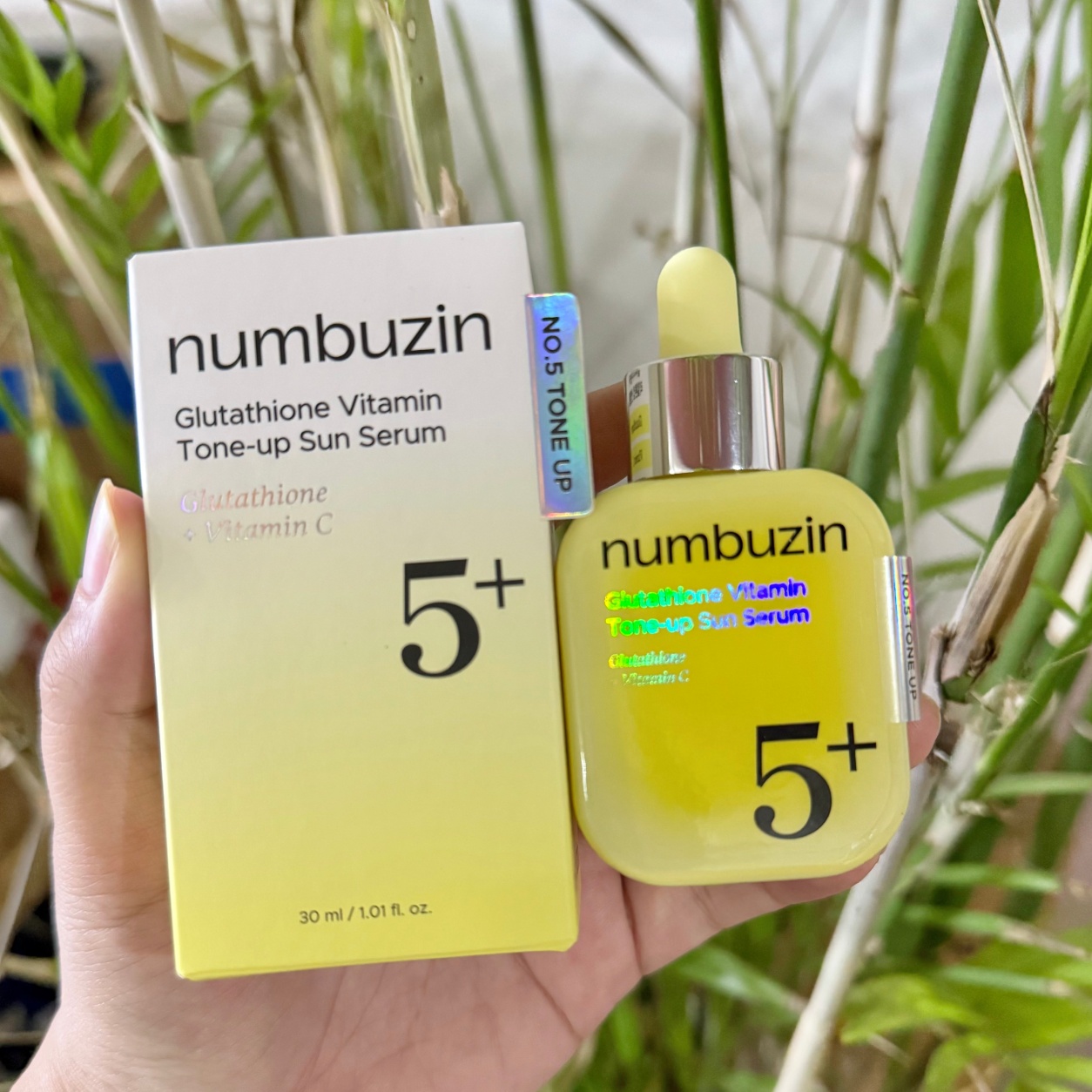 넘부진 5 글루타치온 브라이트닝 선스크린 에센스 비타민 - Vitamin C Serum 리뷰 및 가격